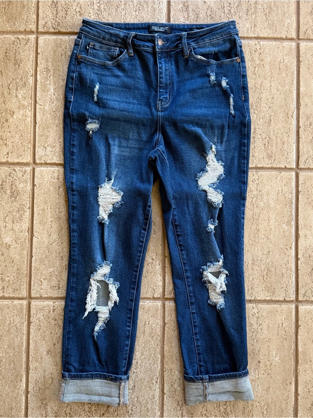 Judy Blue Jeans Women 11/30 Boyfriend Fit Distressed Stretch Blue Dark Wash